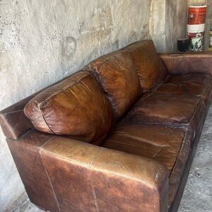 Used leather brown sofa (37 82 35)